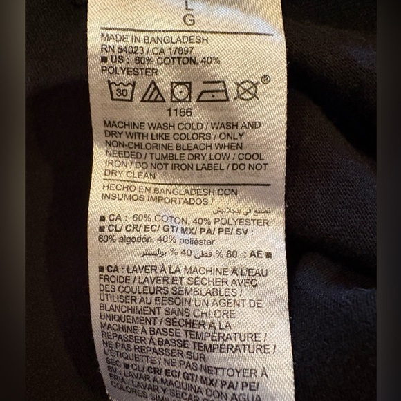 Old Navy navy blue T-shirt with green palm trees - Picture 4 of 7